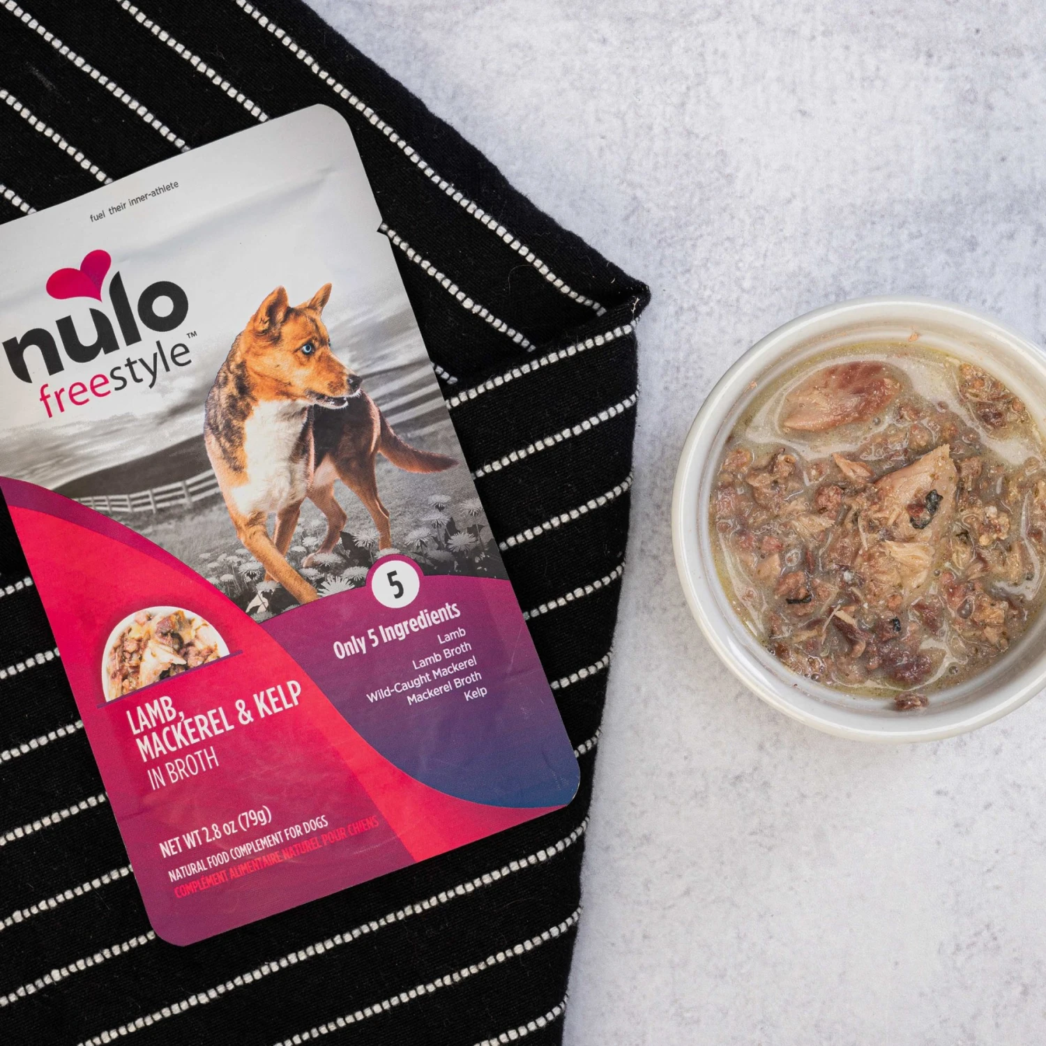 Nulo FreeStyle Lamb, Mackerel, & Kelp In Broth Dog Food Topper 10 Nulo FreeStyle Lamb, Mackerel, & Kelp In Broth Dog Food Topper - Image 8