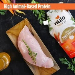 Nulo FreeStyle Grain-Free Classic Turkey Bone Broth Dog & Cat Topper, 20-oz Pouch 14 Nulo FreeStyle Grain-Free Classic Turkey Bone Broth Dog & Cat Topper, 20-oz Pouch -Snuggle Paws 297531 PT4. AC SS1800 V1665527035