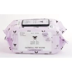 Rae Dunn Clean Dog. Happy Dog. Dog Wipes, 150 Count, 2 Pack -Snuggle Paws 349337 PT2. AC SS1800 V1638933989