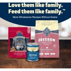Blue Buffalo Freedom Small Breed Adult Chicken Recipe Grain-Free Dry Dog Food -Snuggle Paws 50782 PT8. AC SS1800 V1649107590